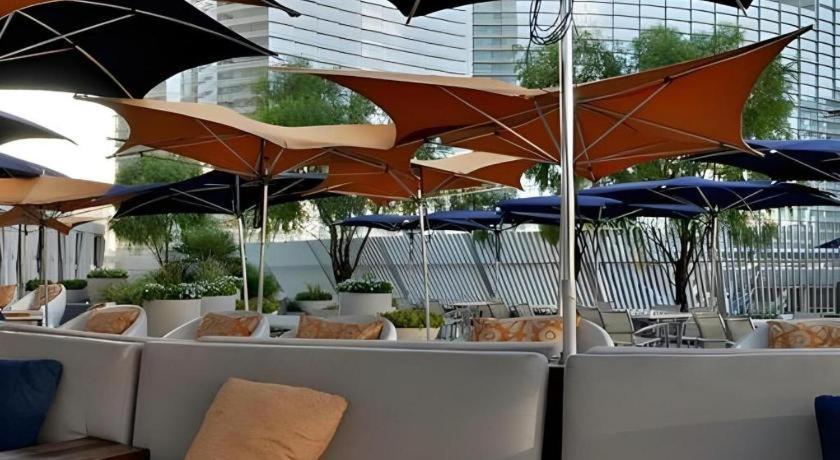Luxury Suites International By Vdara Las Vegas Exterior photo